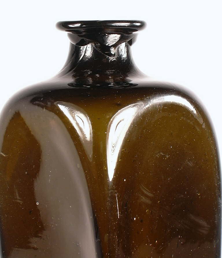Case Gin Bottle