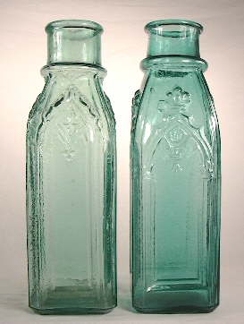 Large pickle bottles from the 1860-1880 era; click to enlarge.